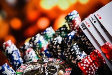 m88 mobile Total Goals baccarat table with dealer and player cards